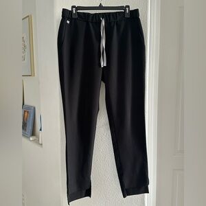 Figs women’s black scrub pants